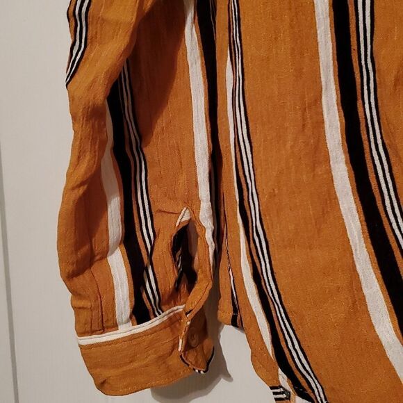 NWT Hippie Rose Women's Yellow Stripe Front Tie Top Size XS - Picture 3 of 13